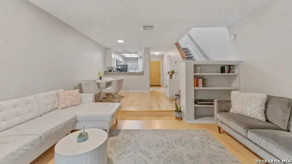 11815 Vance Jackson #2304, San Antonio, TX 78230