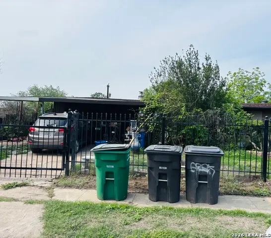 227 Rock Valley Dr, San Antonio, TX 78227 - #2