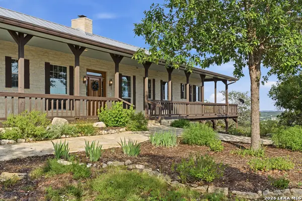 26 Seewald Rd, Boerne, TX 78006
