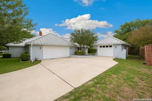 1827 Palace Dr, New Braunfels, TX 78130 - #3