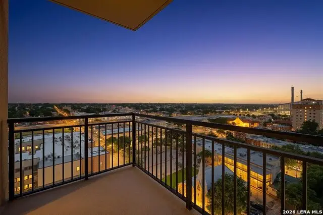 215 Center St #1205, San Antonio, TX 78202 - #1