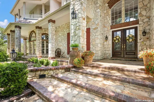 8040 Rolling Acres Trail, Fair Oaks Ranch, TX 78015 - #3
