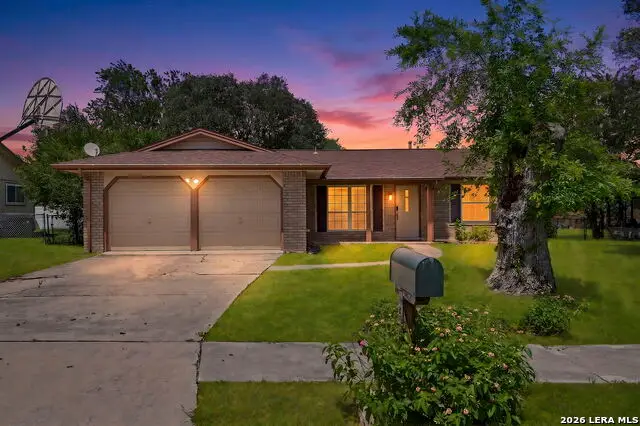 6711 Yellow Rose St, Leon Valley, TX 78238 - #2