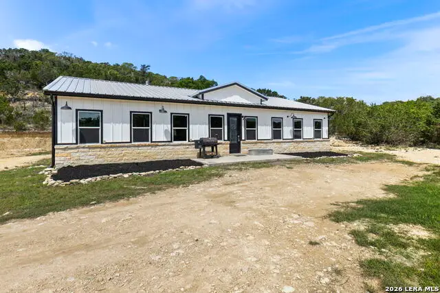 486 Camino Real Rd, Kerrville, TX 78028 - #3