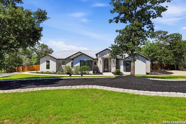 117 Chisum, La Vernia, TX 78121