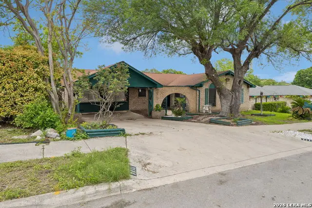 7111 Forest Mont St, San Antonio, TX 78240 - #1