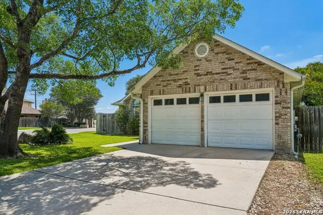 3522 Lake Towne Ct, San Antonio, TX 78217 - #2