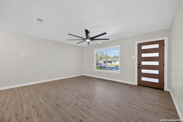 4426 Newcome Dr, San Antonio, TX 78229 - #2