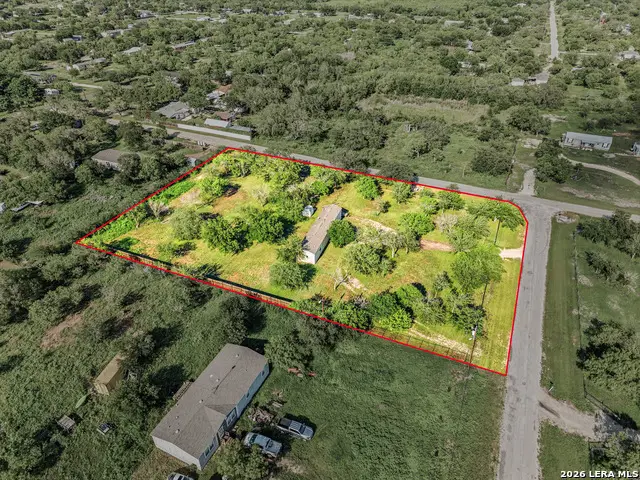 651 County Road 4647, Hondo, TX 78861 - #2