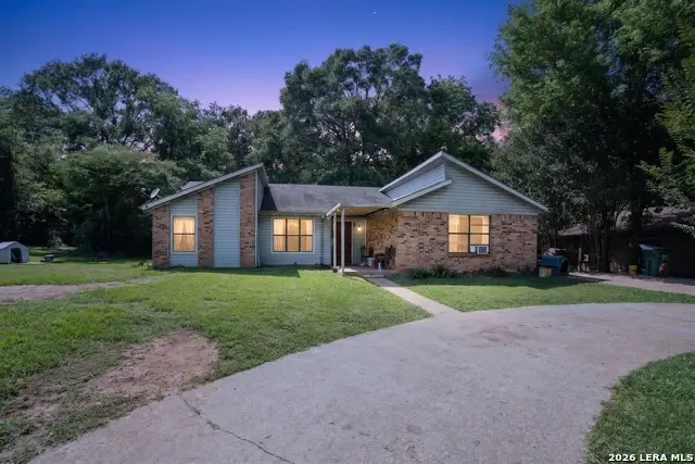 477 Hartt St, Garrison, TX 75946 - #2
