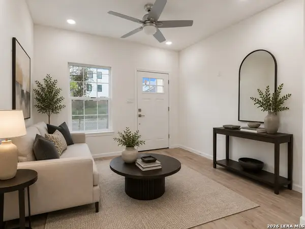634 Iowa St, San Antonio, TX 78203