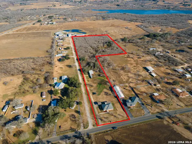 7914 Knowlton Rd, San Antonio, TX 78263 - #2