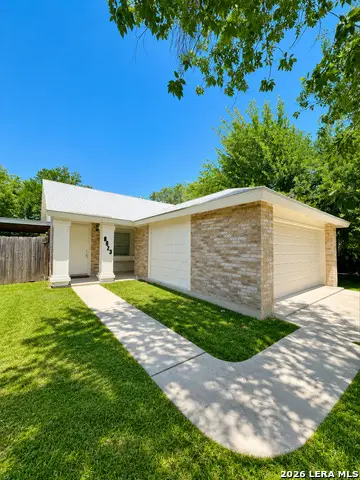 8023 Laurel Bnd, San Antonio, TX 78250 - #1