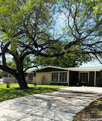 202 Dalehurst Dr, San Antonio, TX 78201 - #2
