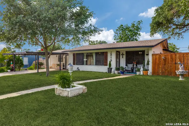 219 Pinewood Ln, San Antonio, TX 78216 - #2