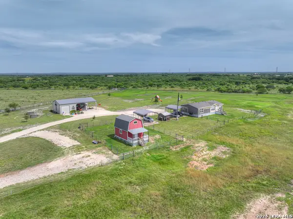 2007 Leissner School Rd, Seguin, TX 78155