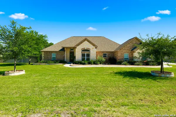 529 Double Gate, Castroville, TX 78009