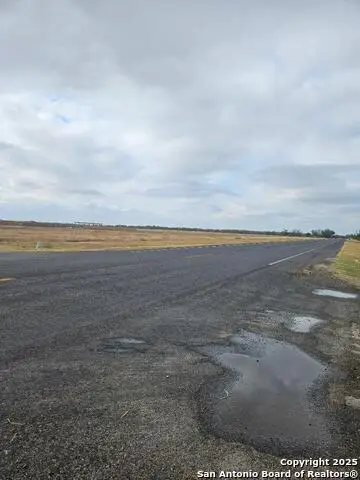 TBD Fm 463 Lot # 11, Natalia, TX 78059 - #1