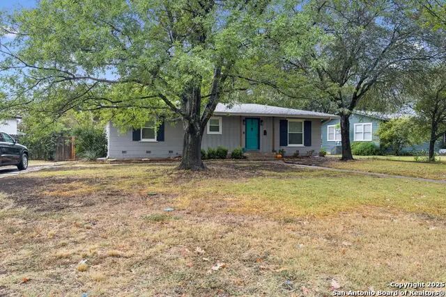 352 Larchmont Dr, San Antonio, TX 78209 - #2