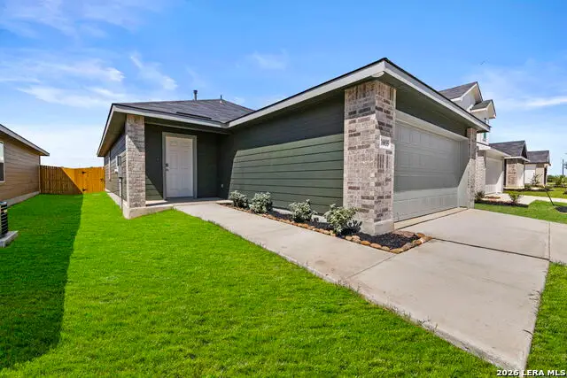16035 Mahogany Way, Elmendorf, TX 78112 - #1