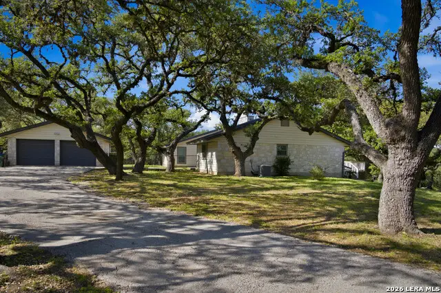 28337 Leslie Pfeiffer Dr, Boerne, TX 78015 - #2