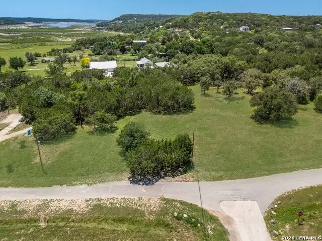 5 Harbour, Lakehills, TX 78063 - #2