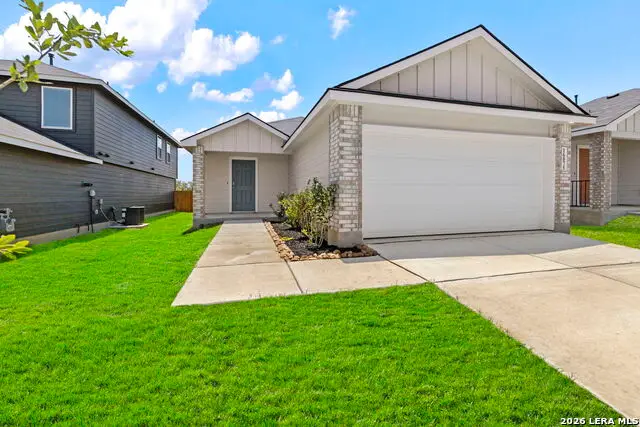 16075 Mahogany Way, Elmendorf, TX 78112 - #2
