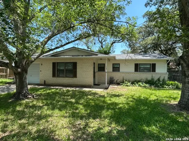 134 Rosewood Dr, Universal City, TX 78148 - #1