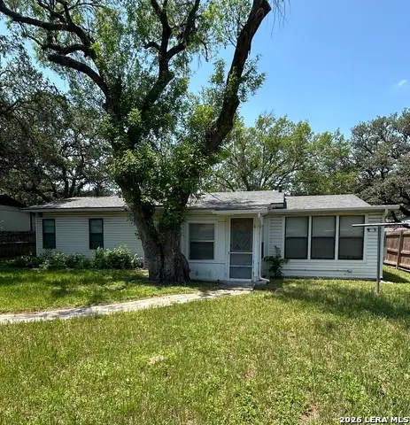 134 Rosewood Dr, Universal City, TX 78148 - #3