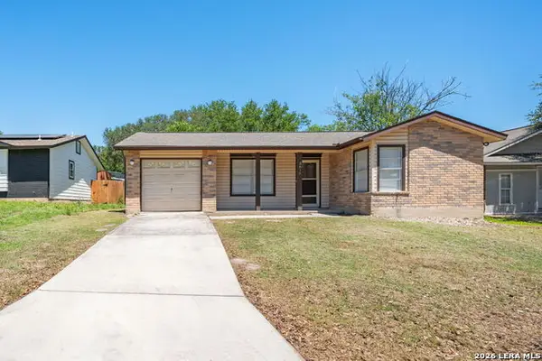3614 Candleridge Dr, San Antonio, TX 78244