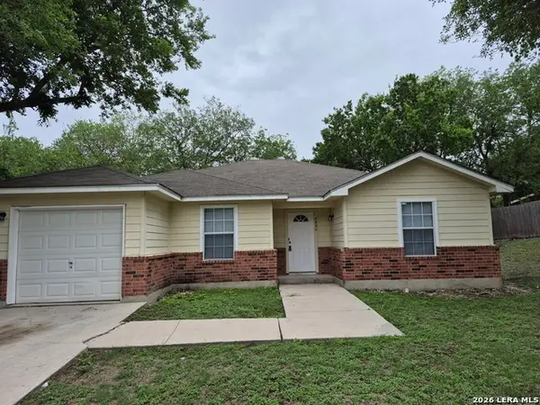 8806 Slumber Ln, Converse, TX 78109