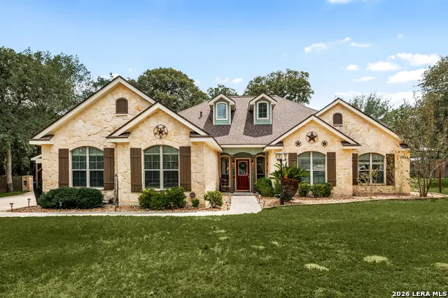 304 Forest Country Dr, La Vernia, TX 78121 - #1
