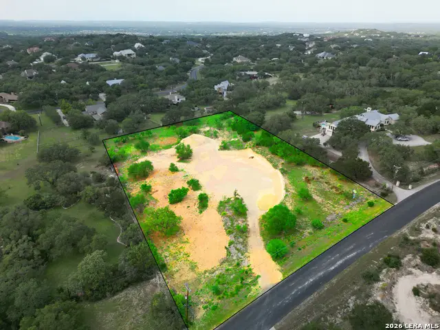 7825 Rocking Horse Ln, Fair Oaks Ranch, TX 78015 - #1