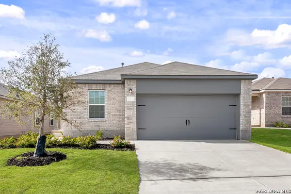 15242 Bufflehead Creek, Von Ormy, TX 78073