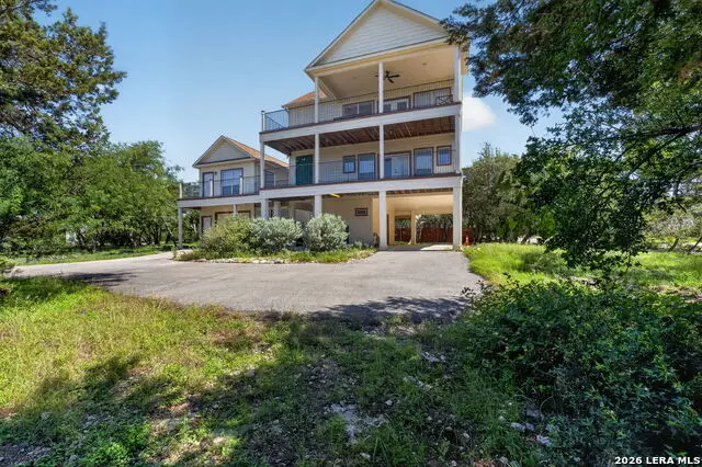 1729 Sorrel Creek Dr, Canyon Lake, TX 78133 - #2