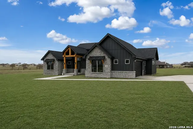 108 Pioneer Dr, La Vernia, TX 78121 - #2