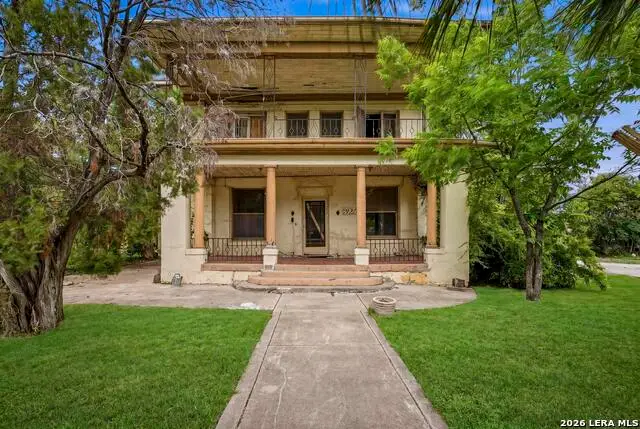 325 E Courtland, San Antonio, TX 78212 - #1