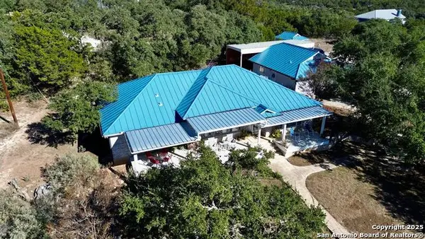 205 Cody Ct, Canyon Lake, TX 78133