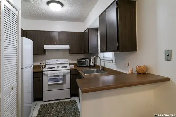 923 Vance Jackson Rd #708, San Antonio, TX 78201