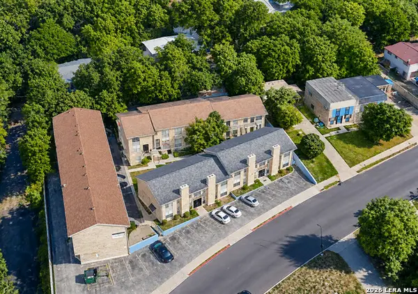 6611 Southpoint St #128, San Antonio, TX 78229