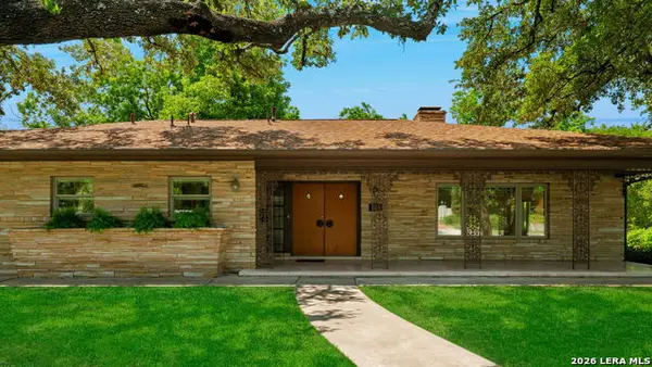 334 W Lynwood, San Antonio, TX 78212