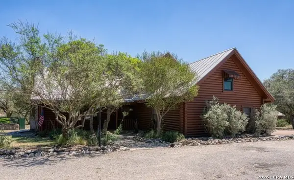 513 River View Dr., Bandera, TX 78003