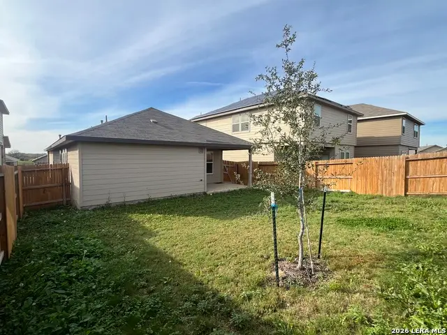 324 Middle Green Loop, Floresville, TX 78114 - #2