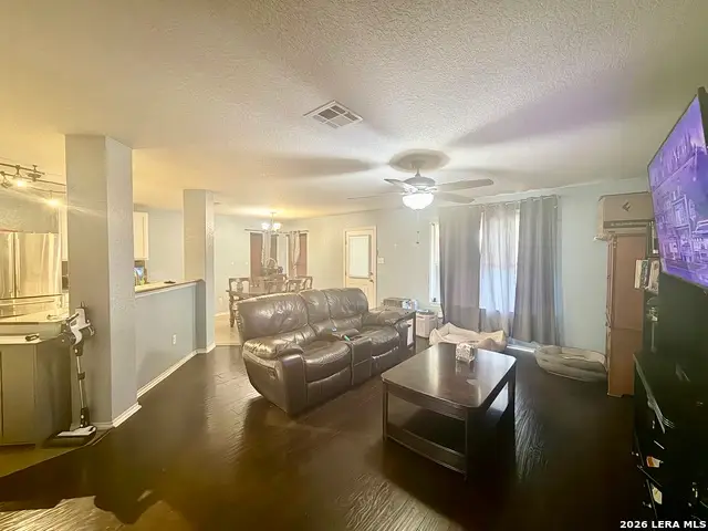 324 Saddlehorn Way, Cibolo, TX 78108 - #3