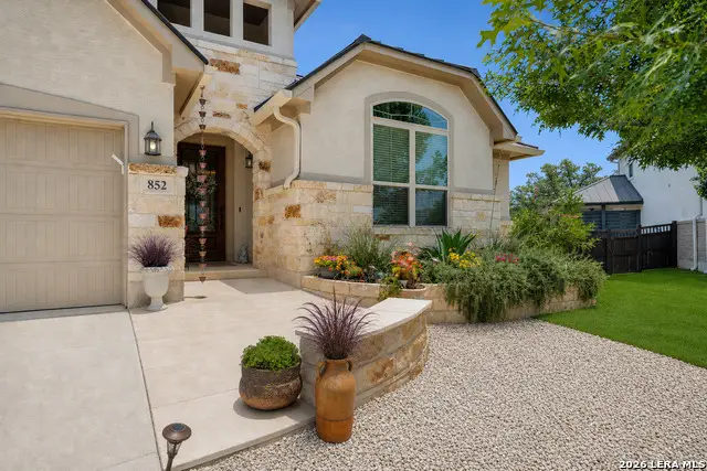 852 Boomerang Ct, New Braunfels, TX 78132 - #1