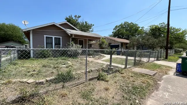331 W Harlan Ave, San Antonio, TX 78214 - #2