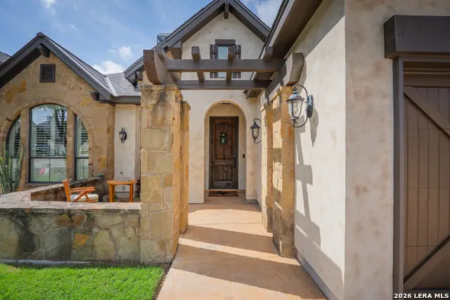 924 Gruene Spg, New Braunfels, TX 78130 - #2