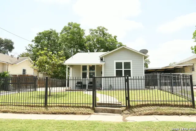 302 Pruitt Ave, San Antonio, TX 78204 - #2