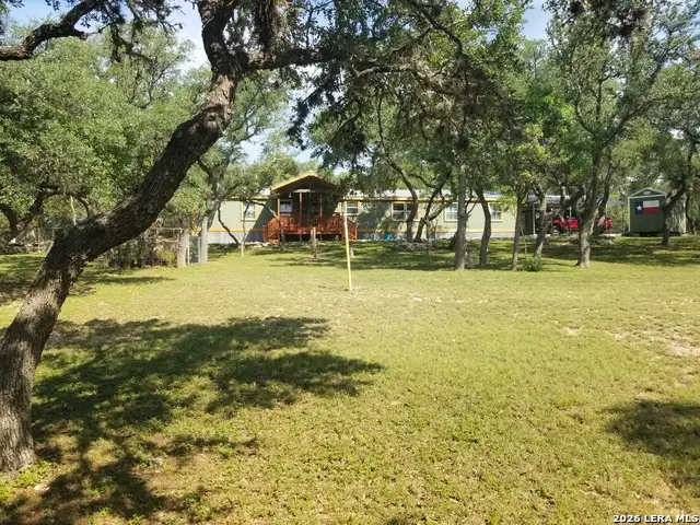 177 Laurel Ridge Dr, Lakehills, TX 78063 - #1