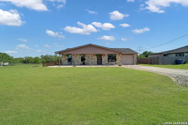 157 Dandelion Trl, San Marcos, TX 78666 - #2